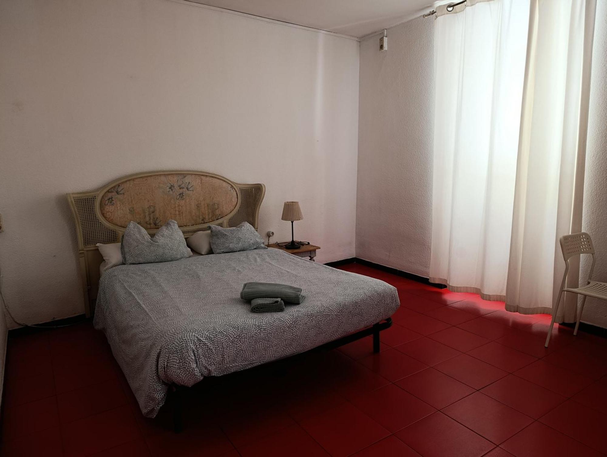Propia 2* Valencia
